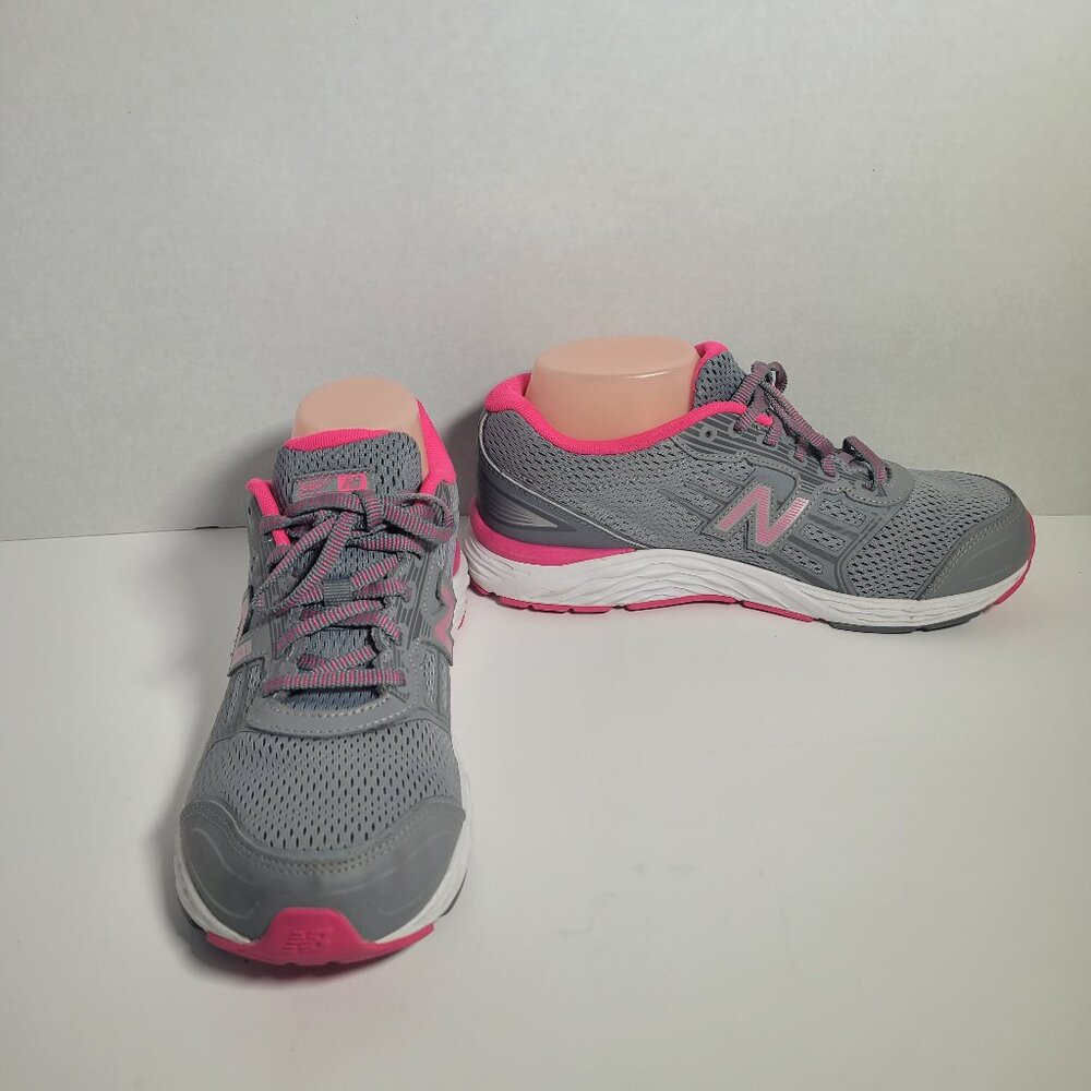 New Balance Shoes Womens 680V5 Absorb Running Sneakers Pink Gray Sz 7